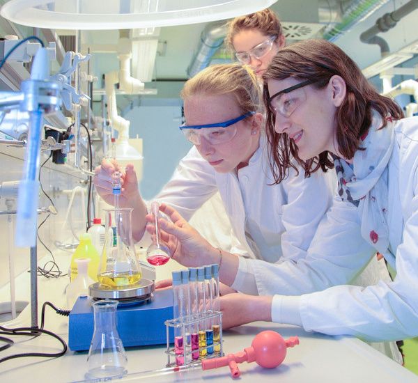 Universität zu Lübeck: Laborpraktikum im Studium