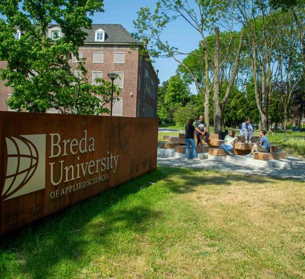 Breda University of Applied Sciences: BUas Logo